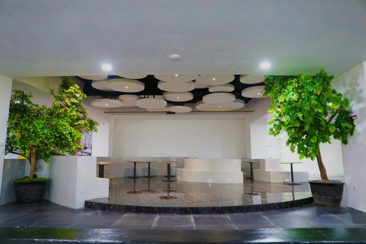 Heavenly Land Family Hotel Palembang Luaran gambar
