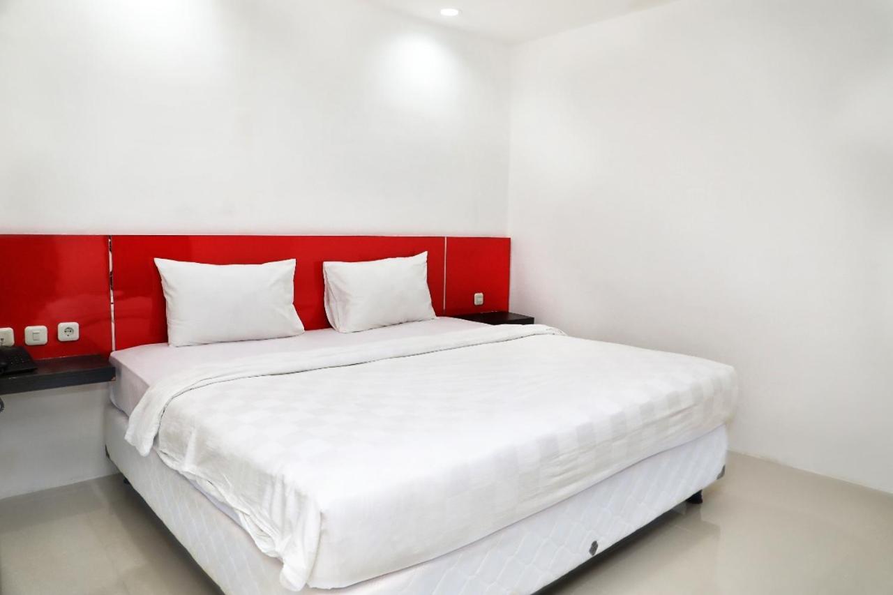 Heavenly Land Family Hotel Palembang Luaran gambar